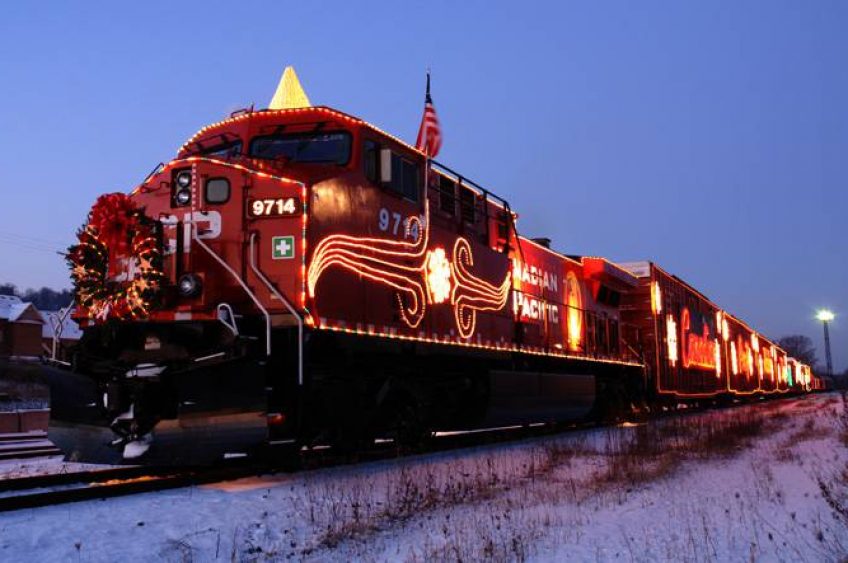 All Aboard! Holiday Train Plans WI Stops
