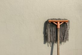 FRIDAY FEEL GOOD: JANITOR MAKES SCHOOL SHINE