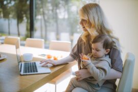 WI Ranks High For Working Moms