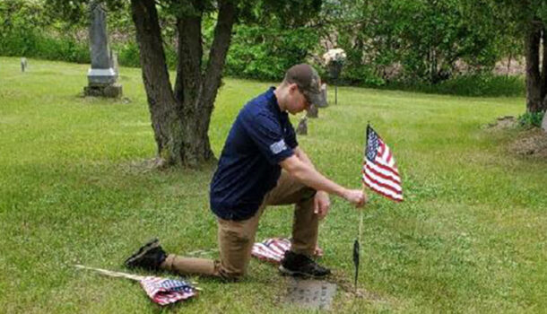 UW Stout Veterans Club Places Flags Locally