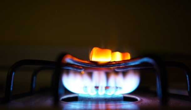 Gas Stove Discussion on Front Burner