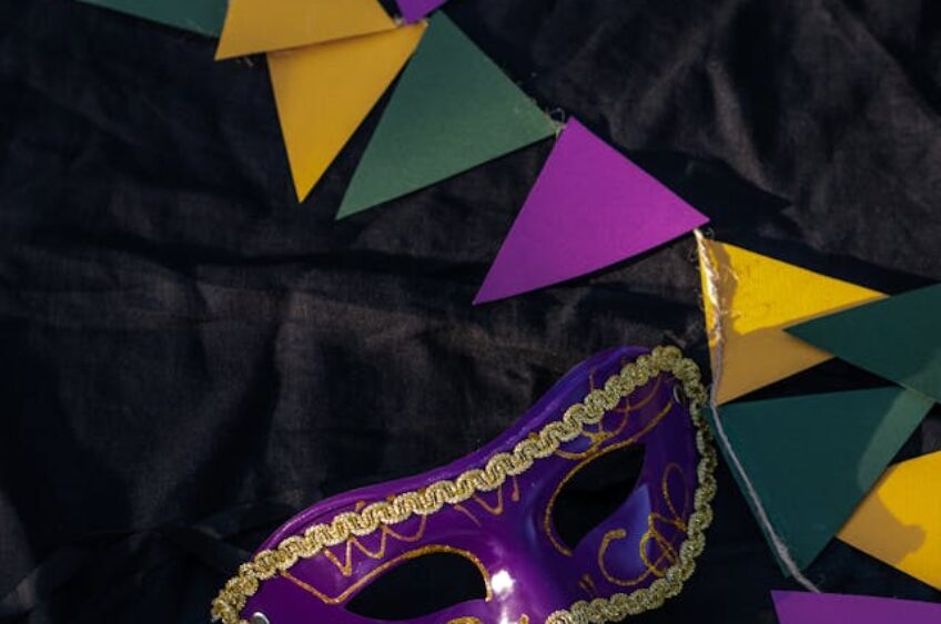 Friday Feel Good: Beads and Seeds for Mardi Gras