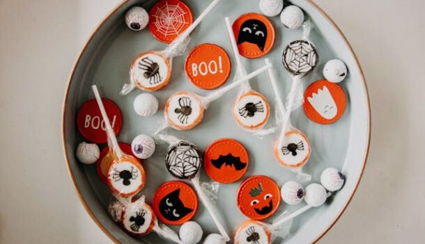 HALL-O-Ween on Campus!