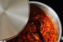 Chili Cook-Off Heats Up for United Way