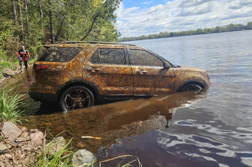Vehicle Recovered From Lake Wissota